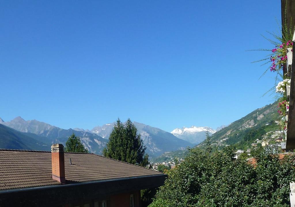 Apartment La Betulla Confortevole Wifi E Parking Free Aosta